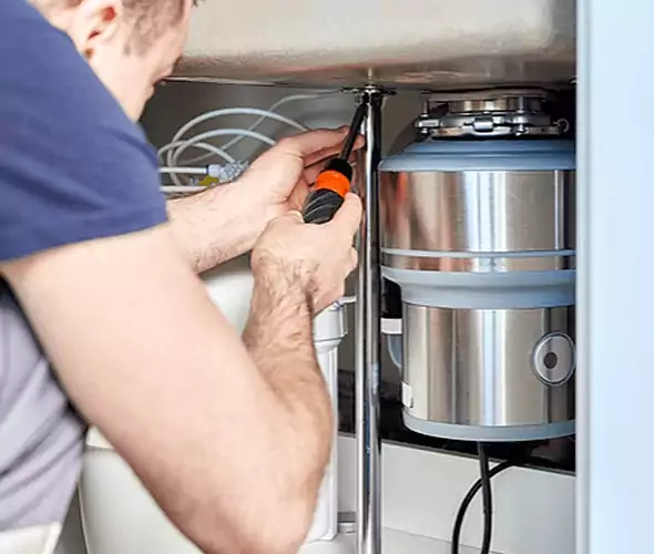 Expert Plumber for Garbage Disposal Replacement in Melville, NY
