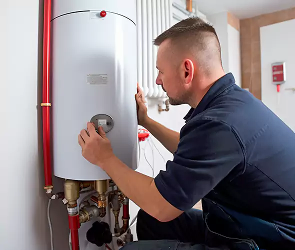 Expert Plumber for Gas Water Heater Replacement in Melville, NY: Schedule Affordable Replacement Services with Us