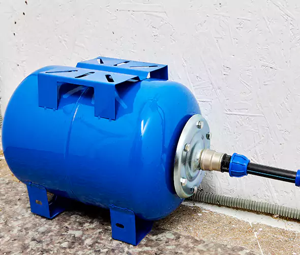 Expert Plumber for Well Pressure Tank Replacement in Melville, NY: Schedule Affordable Tank Replacement Services with Us
