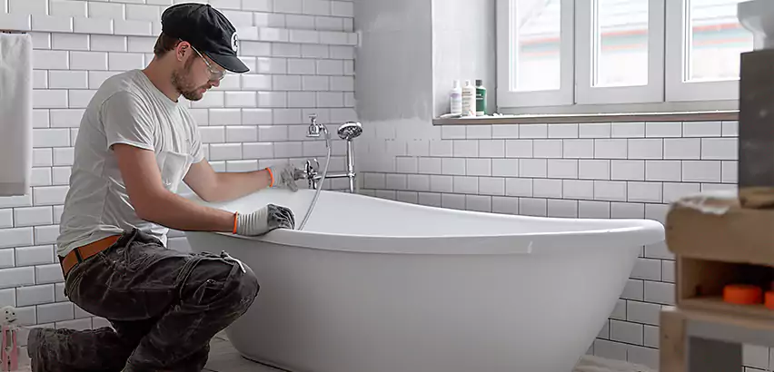 Bathtub Faucet Replacement in Melville