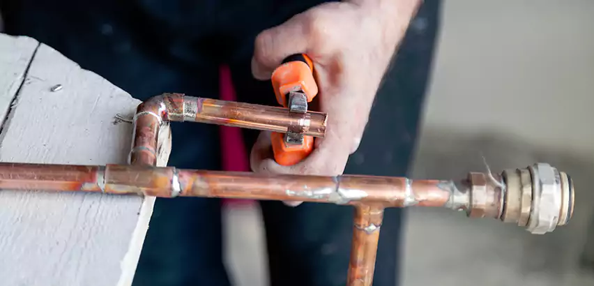 Professional Copper Pipe Leak Repair Services in Melville, NY